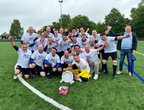 Zondag 2 kampioen!
